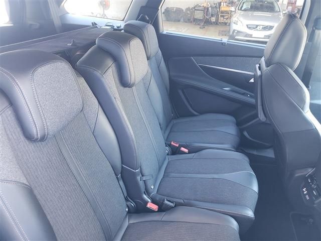 PEUGEOT 5008 2020 Image 31
