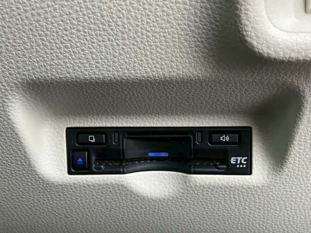 TOYOTA SIENTA HYBRID 2023 Image 31