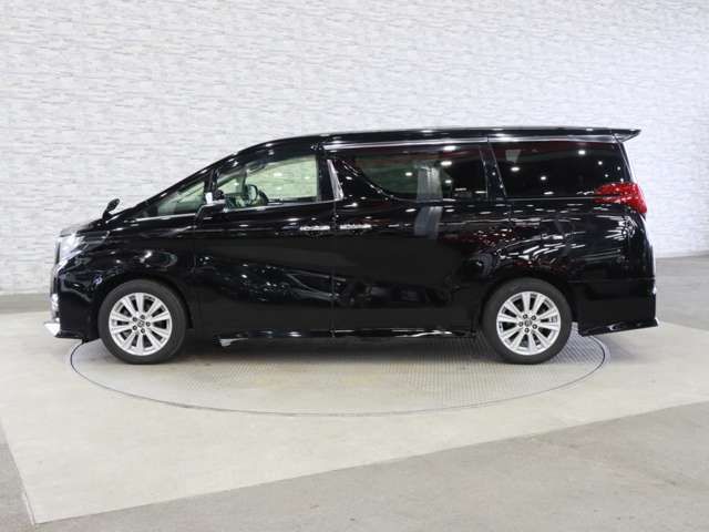 TOYOTA ALPHARD 2015 Image 31