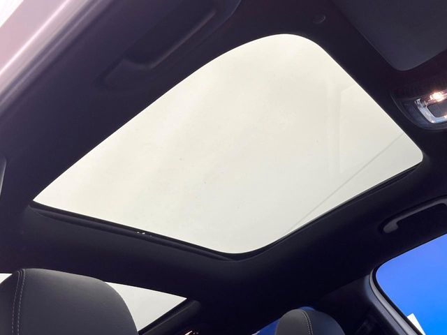 MERCEDES BENZ GLB 2020 Image 31