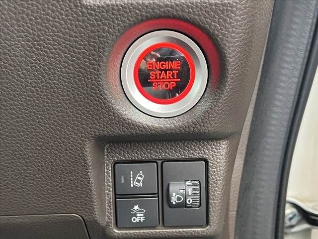 HONDA N BOX 2022 Image 31