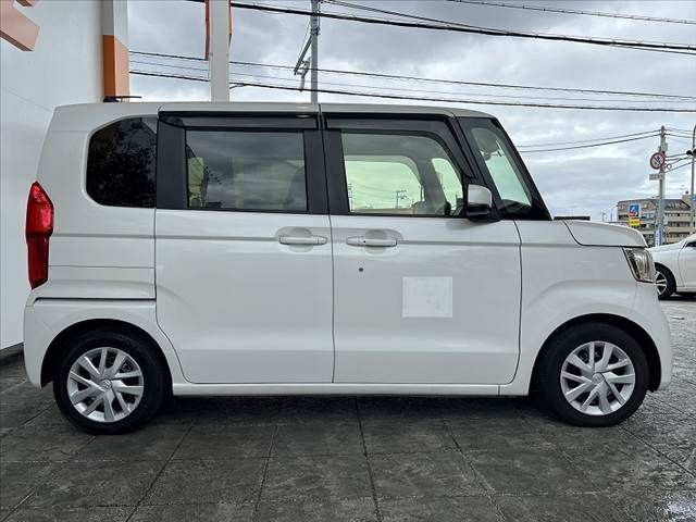 HONDA N BOX 2022 Image 31