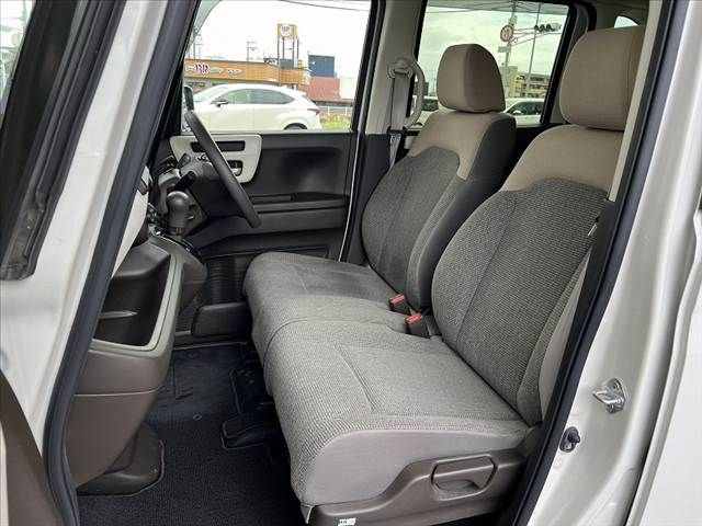 HONDA N BOX 2022 Image 31