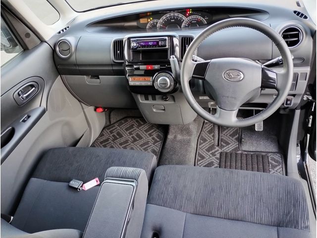 DAIHATSU TANTO CUSTOM 2010 Image 31