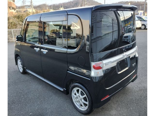 DAIHATSU TANTO CUSTOM 2010 Image 31