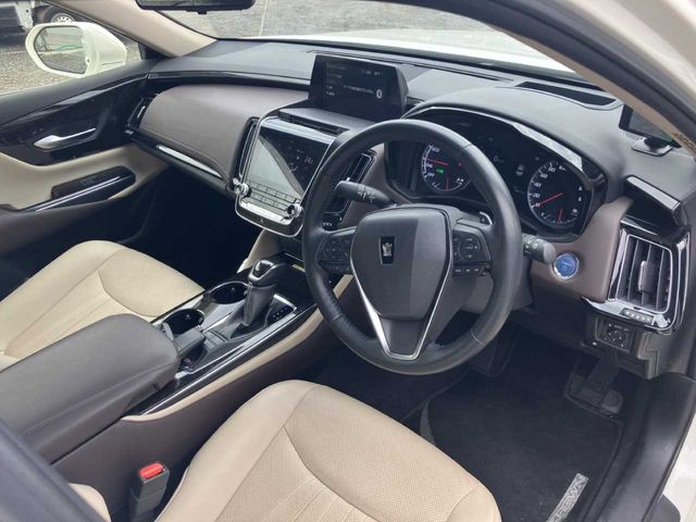 TOYOTA CROWN SEDAN HYBRID 2018 Image 31