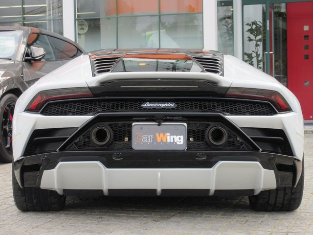 LAMBORGHINI HURACAN 2023 Image 31