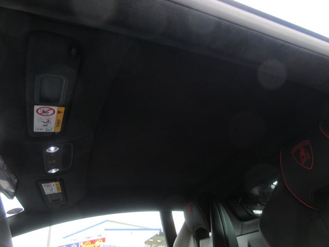 LAMBORGHINI HURACAN 2023 Image 31