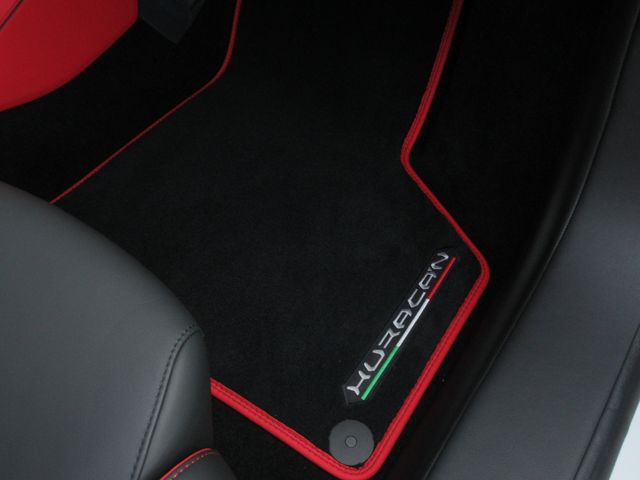 LAMBORGHINI HURACAN 2023 Image 31