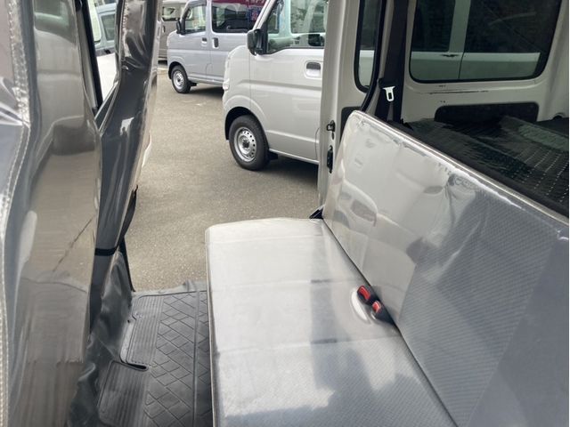 DAIHATSU HIJET CARGO 2017 Image 31
