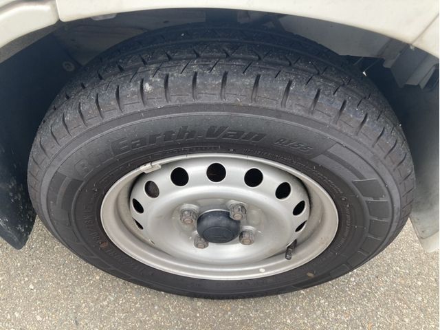 DAIHATSU HIJET CARGO 2017 Image 31