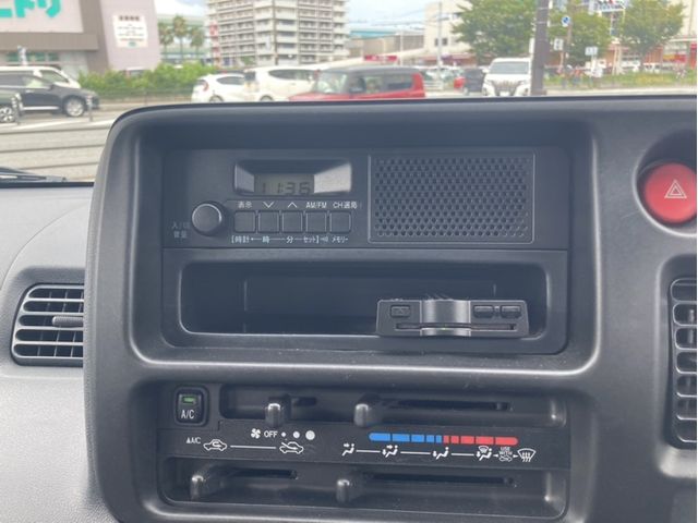 DAIHATSU HIJET CARGO 2017 Image 31