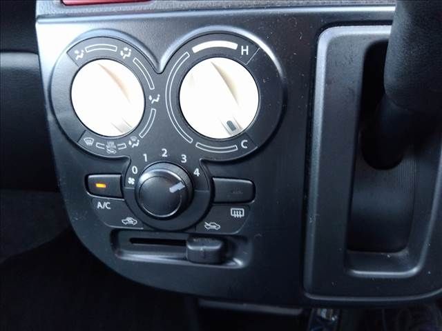 MAZDA CAROL 2017 Image 31