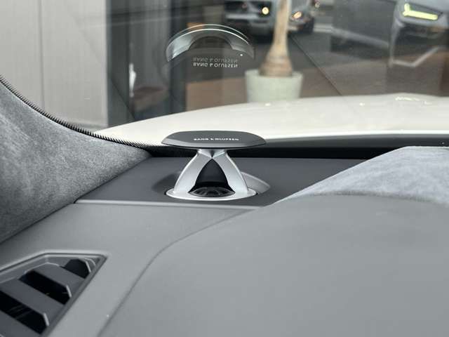 LAMBORGHINI URUS 2022 Image 31