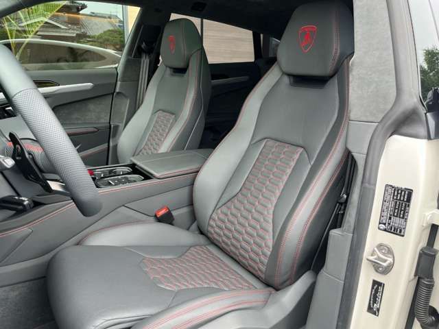 LAMBORGHINI URUS 2022 Image 31