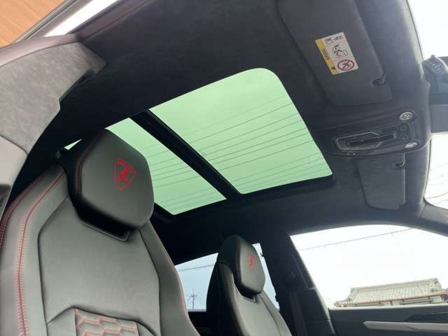 LAMBORGHINI URUS 2022 Image 31