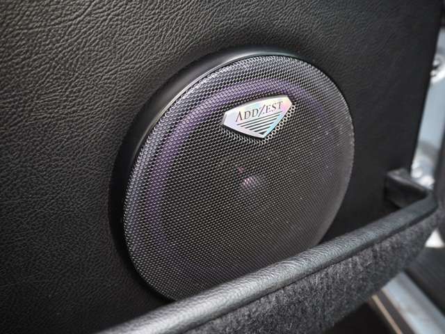 PORSCHE 911 1995 Image 31