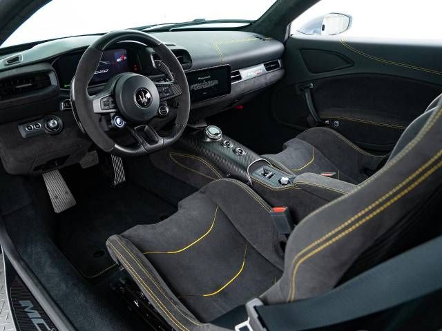 MASERATI MC20 2023 Image 31