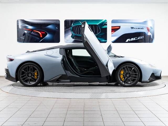 MASERATI MC20 2023 Image 31