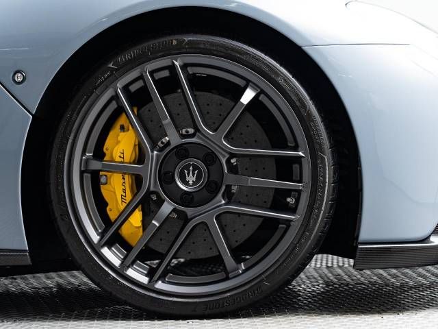 MASERATI MC20 2023 Image 31