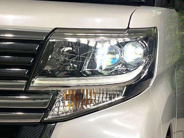 DAIHATSU TANTO CUSTOM 2016 Image 31