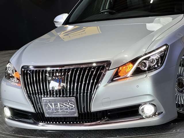 TOYOTA CROWN MAJESTA HYBRID 2017 Image 31