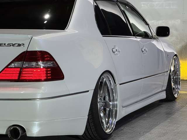 TOYOTA CELSIOR 2004 Image 31