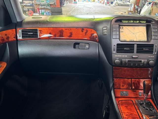 TOYOTA CELSIOR 2004 Image 31