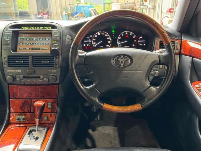 TOYOTA CELSIOR 2003 Image 31