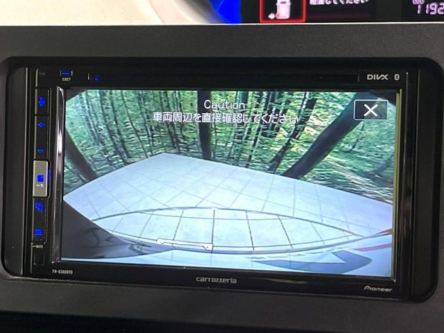 DAIHATSU TANTO CUSTOM 2019 Image 31