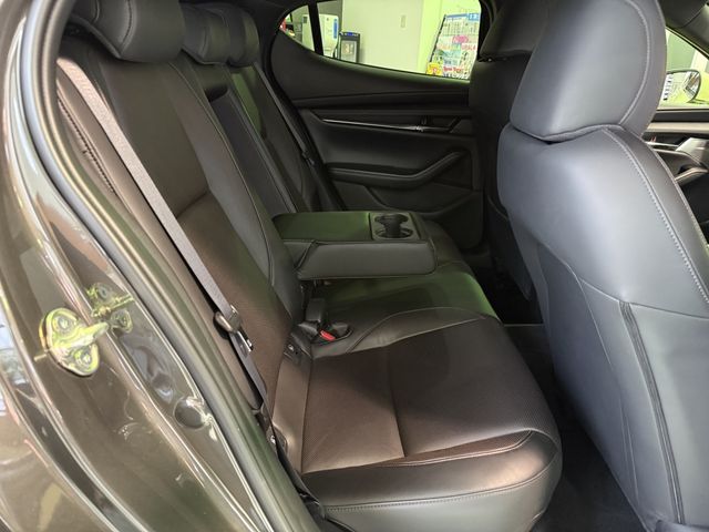 MAZDA 3 FASTBACK 2020 Image 31