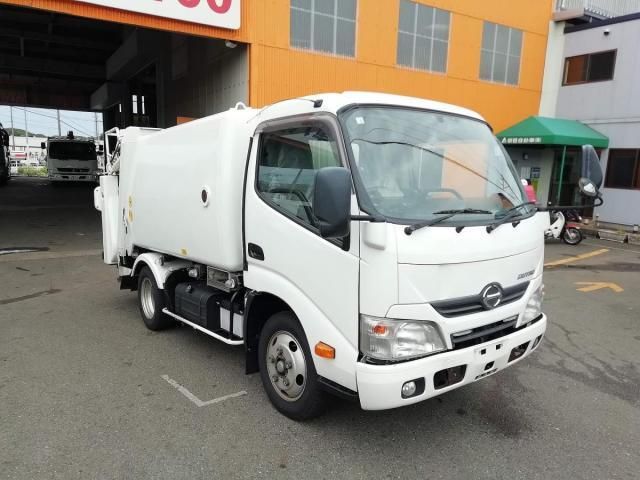 HINO DUTRO 2016 Image 31
