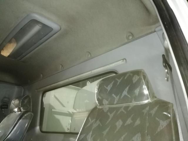 HINO RANGER 2005 Image 31