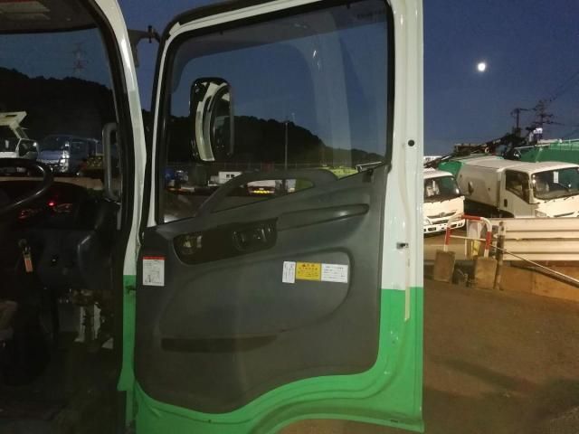 HINO RANGER 2005 Image 31