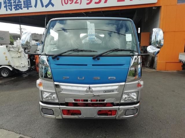 MITSUBISHI CANTER 2018 Image 31