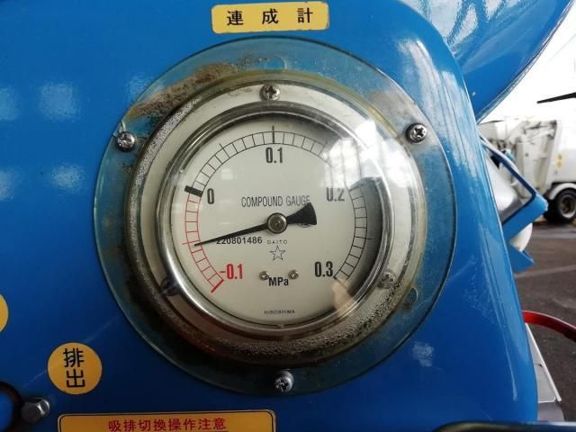 MITSUBISHI CANTER 2018 Image 31