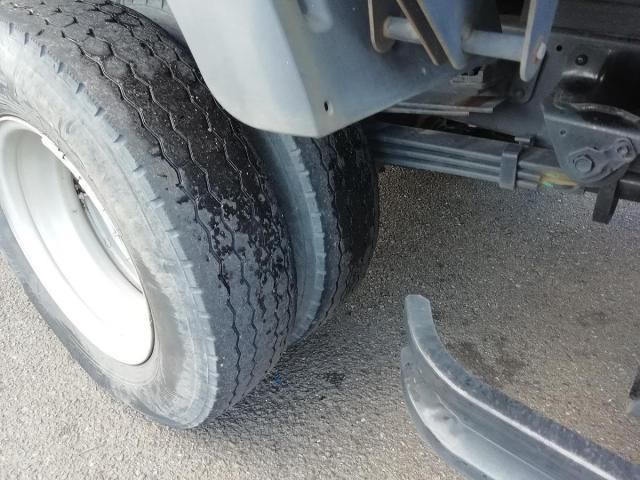 HINO DUTRO 2018 Image 31