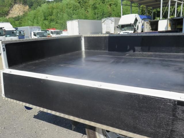 ISUZU ELF 2013 Image 31