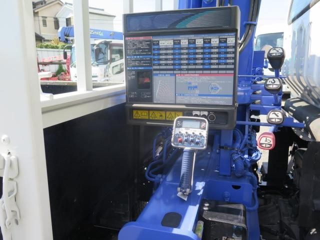 ISUZU ELF 2013 Image 31