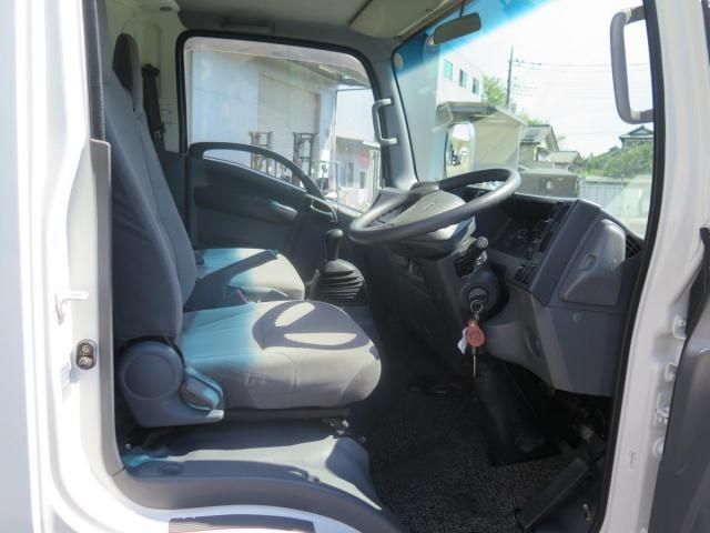 ISUZU ELF 2013 Image 31