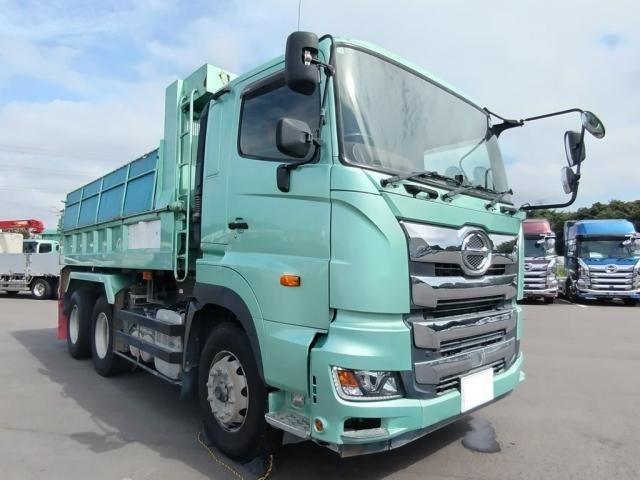 HINO PROFIA 2018 Image 31