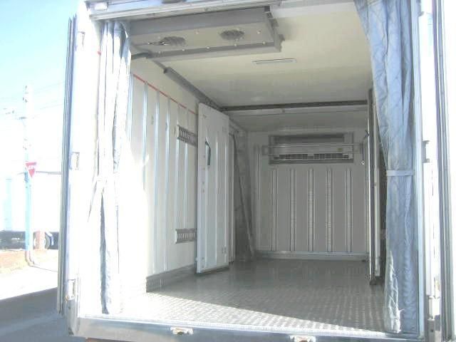 ISUZU ELF 2019 Image 31