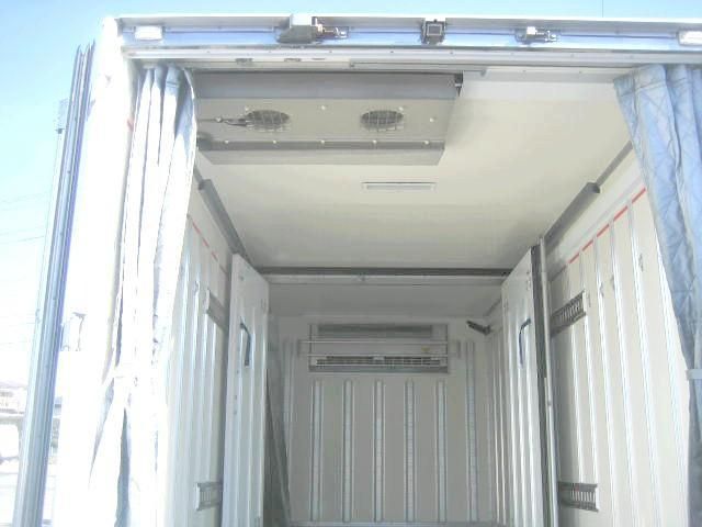 ISUZU ELF 2019 Image 31