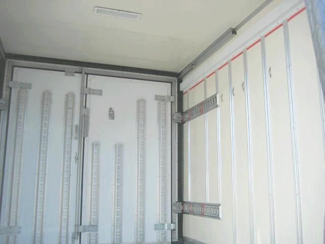 ISUZU ELF 2019 Image 31