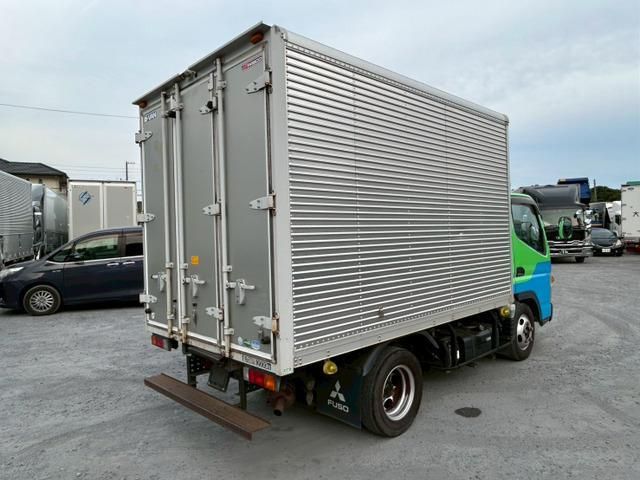 MITSUBISHI CANTER 2017 Image 31