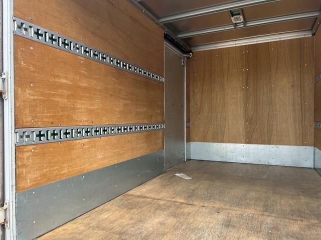 MITSUBISHI CANTER 2017 Image 31