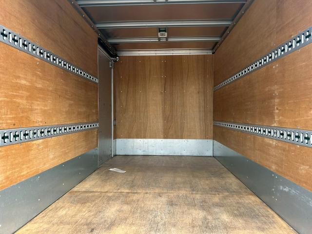 MITSUBISHI CANTER 2017 Image 31