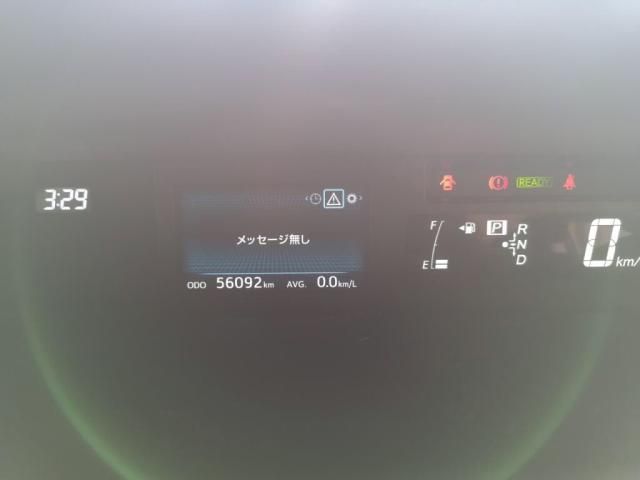 TOYOTA PRIUS ALPHA 2015 Image 31