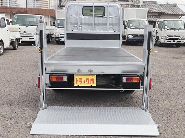 TOYOTA DYNA 2016 Image 31