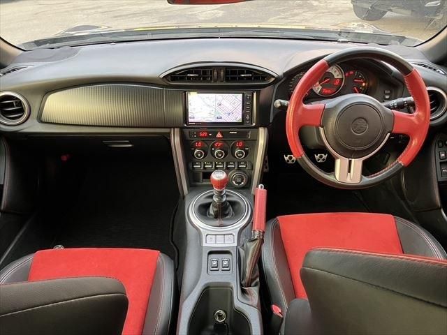 TOYOTA 86 2012 Image 31